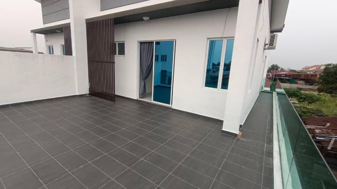 Villa Chee Sekinchan Exteriör bild